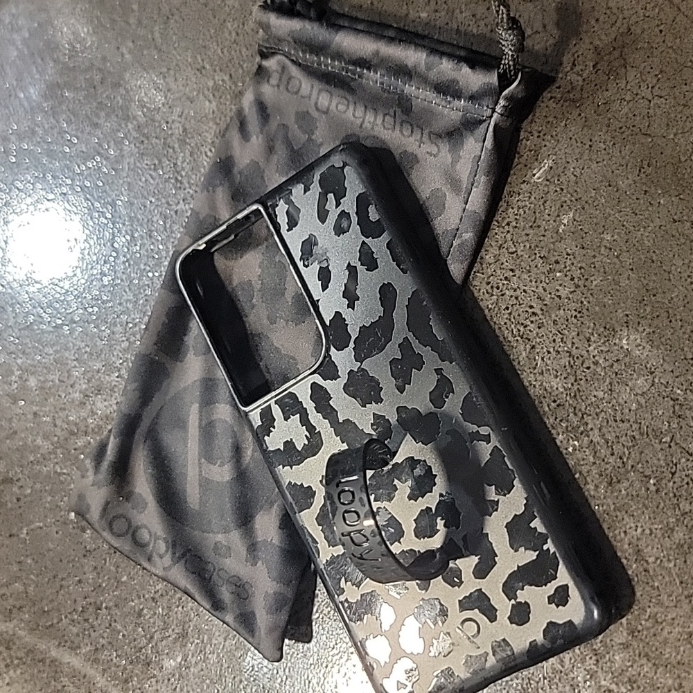 S21 ultra loopy case
